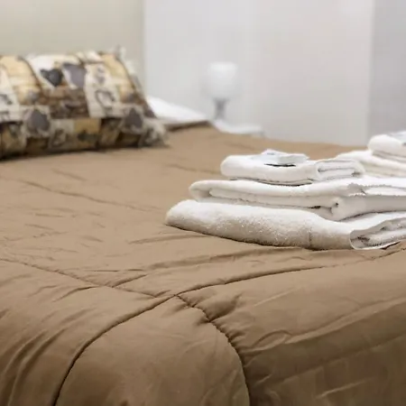 Bed and Breakfast Almayer Al Duomo Γκαέτα
